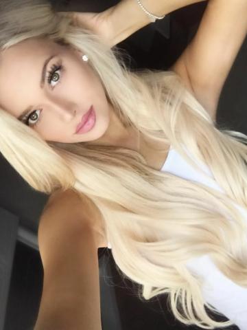 Ева